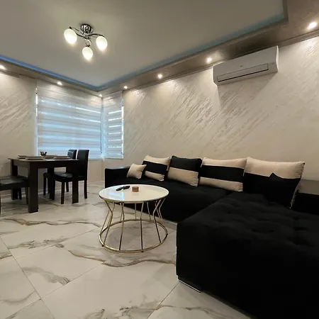 Appartement Small Flat - Walk To Station & Cathedral Varna